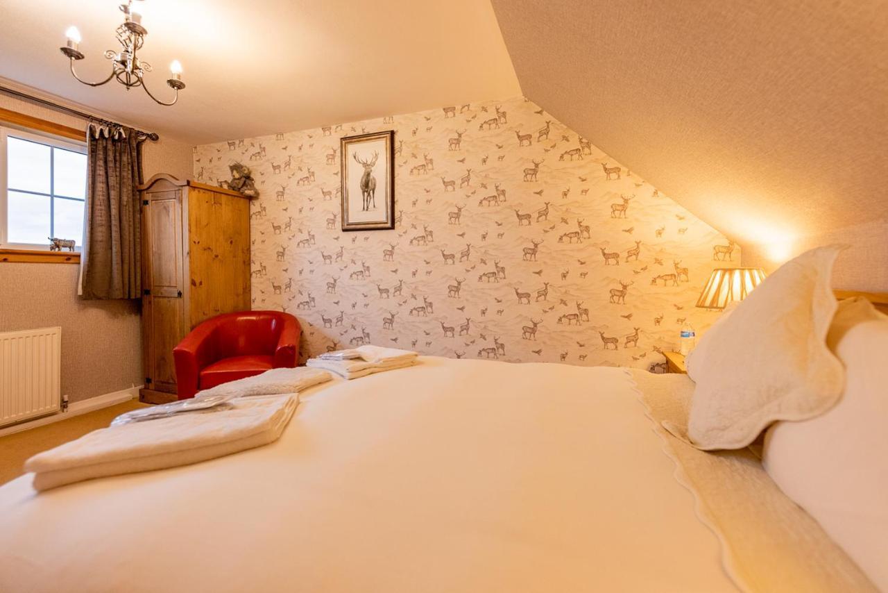 Paible Benview Bed And Breakfast & Luxury Lodge, Isle Of North Uist מראה חיצוני תמונה