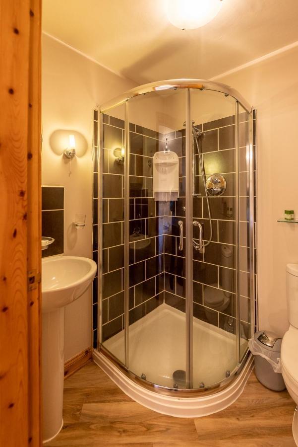 Paible Benview Bed And Breakfast & Luxury Lodge, Isle Of North Uist מראה חיצוני תמונה